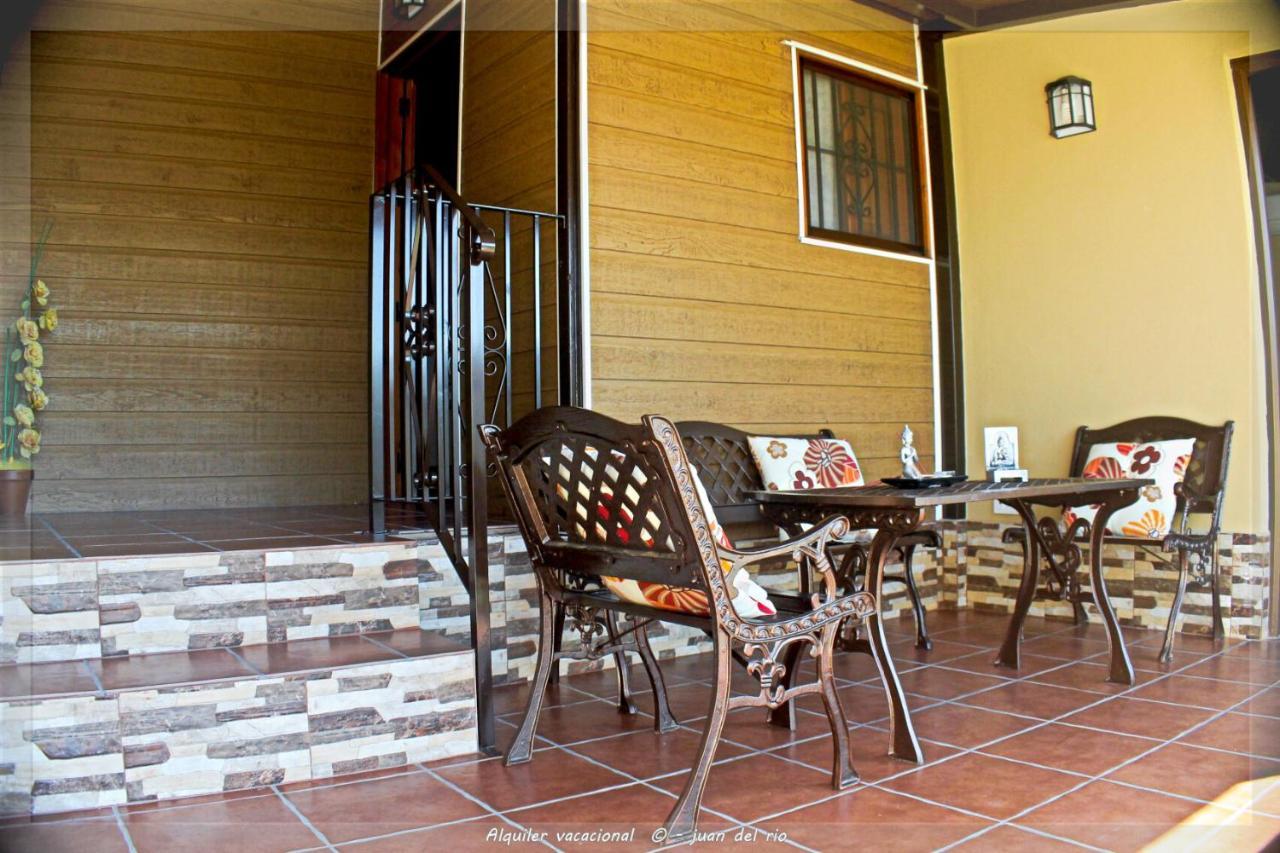 Bungalow Curro Pareja 97 Конил-де-ла-Фронтера Екстериор снимка